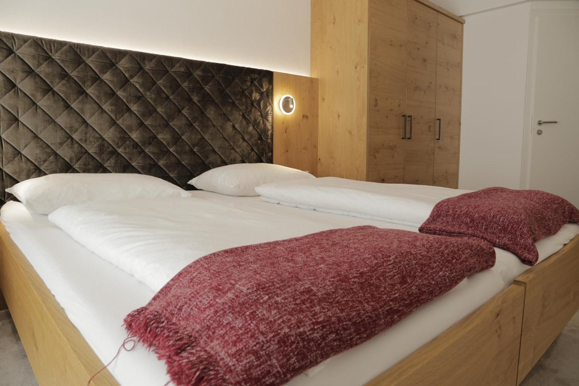 Thurners Boutique Hotel Bruck an der Grossglocknerstrasse Room photo